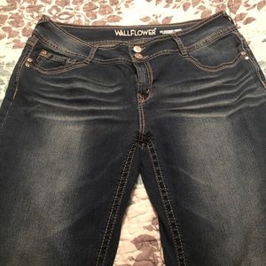 Dark colored Wallflower Jeans NWT